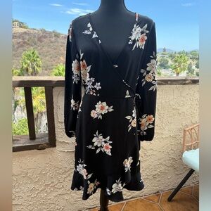 Xhilaration Black Floral Long Sleeve Dress